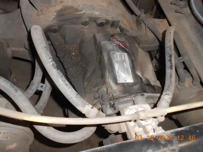 Dana-Spicer D40-155 Front Differential for a 2019 International LT625