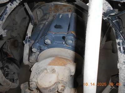 Dana-Spicer D46-170D Front Differential for a 2015 Peterbilt 367