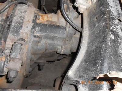 Dana-Spicer DDP40 Front Differential for a 2013 Peterbilt 587