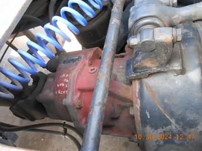 Dana-Spicer DS402 Front Differential for a 1992 Kenworth T600