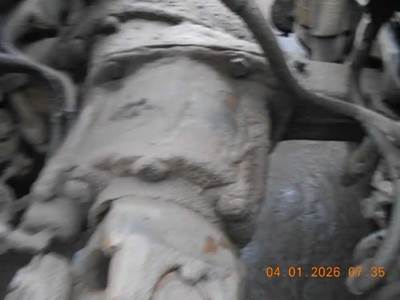 Dana-Spicer DS405 Front Differential for a 1999 Peterbilt 379