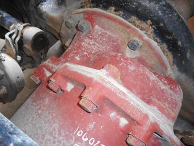 Dana-Spicer DSP40 Front Differential for a 2008 Peterbilt 386