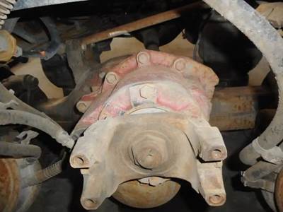 Dana-Spicer DSP40 Front Differential for a 2006 Kenworth T603