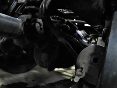 Dana-Spicer DSP40 Front Differential for a 2004 Kenworth T800