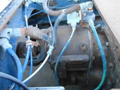 Dana-Spicer N400 Front Differential for a 1990 International 9400