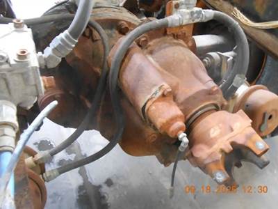 Dana-Spicer Front Differential for a 2004 Mack CV513 Granite