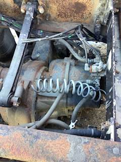 Eaton DS404 Front Differential for a 2003 Volvo VNL770