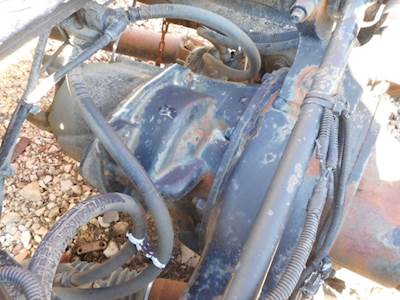 Eaton DSP40 Front Differential for a 1998 Volvo VNL