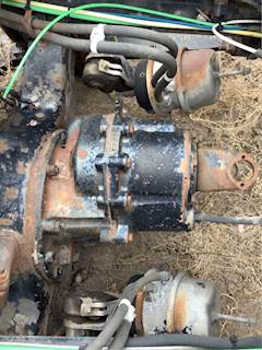 Eaton DST40 Front Differential for a 2005 Freightliner CL120