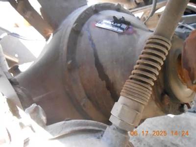 International Front Differential for a 1998 International 9400