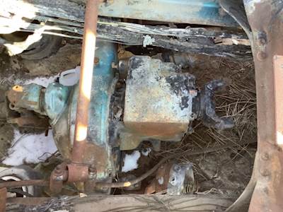 Meritor-Rockwell 20-145 Front Differential for a 2000 Freightliner FLD120