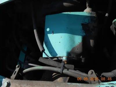 Meritor-Rockwell 20-145 Front Differential for a 1998 Freightliner FLD