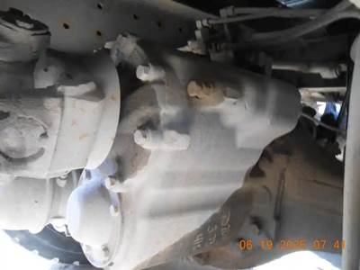 Meritor-Rockwell 20-145 Front Differential for a 2000 Peterbilt 379
