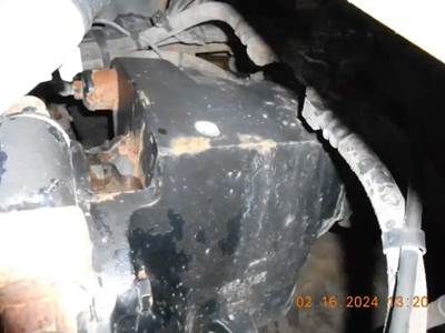 Meritor-Rockwell MD20143 Front Differential for a 2006 Volvo VNL