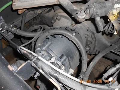 Meritor-Rockwell MT-40-143 Front Differential for a 2016 Freightliner Cascadia