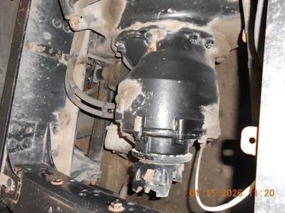 Meritor-Rockwell MT-40-143 Front Differential for a 2015 Freightliner Cascadia
