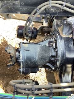 Meritor-Rockwell RT40-4N Front Differential for a 2015 Freightliner Cascadia