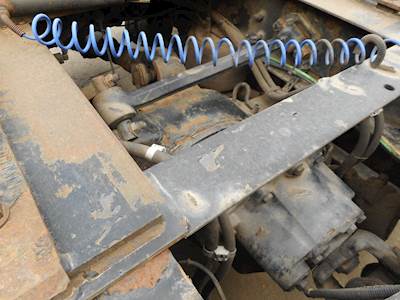 Dana-Spicer DS404 Front Differential for a 2004 Freightliner CL120