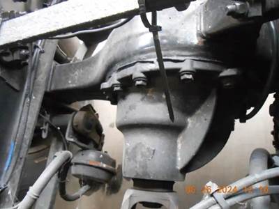 Axle Alliance ART-40 Rear Differential for a 2011 Freightliner Cascadia
