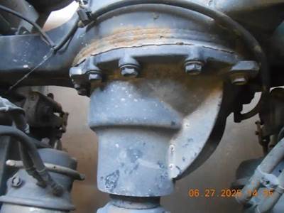 Axle Alliance RT40.0-4 Rear Differential for a 2015 Freightliner Cascadia