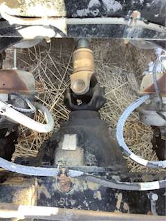 Dana DS404 Rear Differential for a 1999 Freightliner FLD120