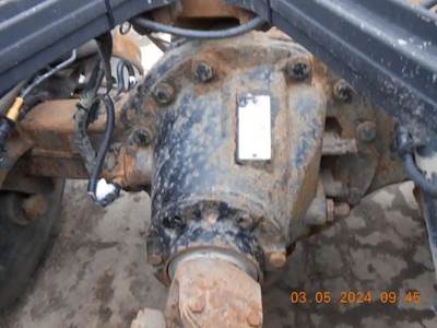 Dana DSP40 Rear Differential for a 2011 Kenworth T660