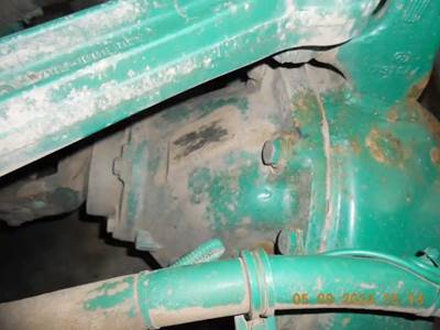 Dana DSP40 Rear Differential for a 2007 Kenworth T800B