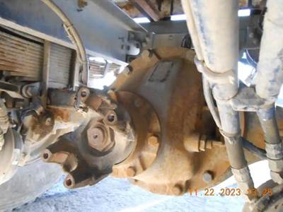 Dana P22060 Rear Differential for a 2011 Peterbilt 337