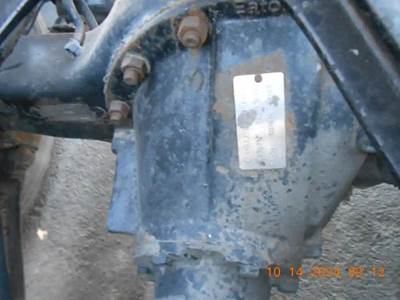 Dana RS404 Rear Differential for a 1999 Kenworth T2000