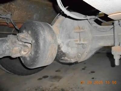 Eaton 19060S Rear Differential for a 2004 Ford F650