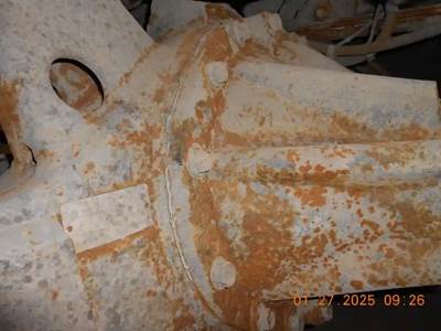 Eaton D46-170 Rear Differential for a 2007 Peterbilt 320