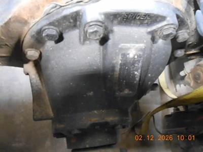 Eaton DSP40 Rear Differential for a 2015 Kenworth T680
