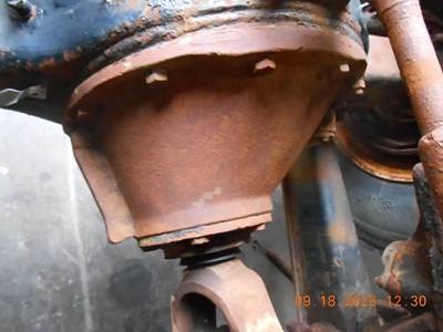 Eaton PR463 Rear Differential for a 2004 Mack CV513 Granite