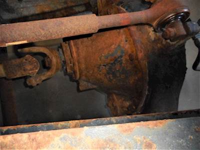 Eaton RP461 Rear Differential for a 1990 Mack RD686S