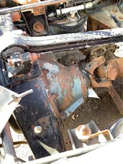 Eaton RS402 Rear Differential for a 1988 Kenworth T600