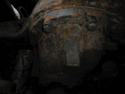 Eaton RS404 Rear Differential for a 2005 Volvo VNL 780