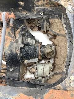 Eaton RS404 Rear Differential for a 2005 Volvo VNL