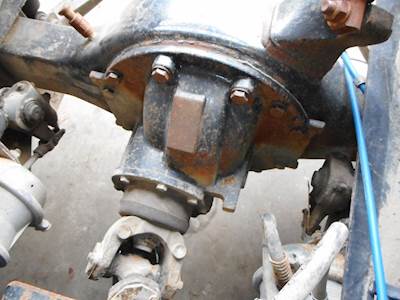 Meritor-Rockwell 20-145 Rear Differential for a 2004 Freightliner CL120