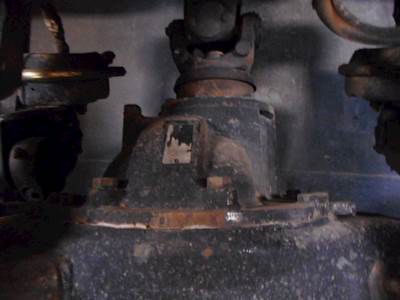 Meritor-Rockwell 20-145 Rear Differential for a 1999 Freightliner CLASSIC XL