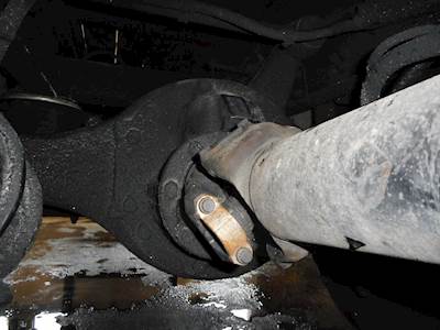 Meritor-Rockwell 20-145 Rear Differential for a 1999 Freightliner FL70