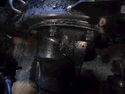 Meritor-Rockwell MT40-14X Rear Differential for a 2013 Volvo VNL