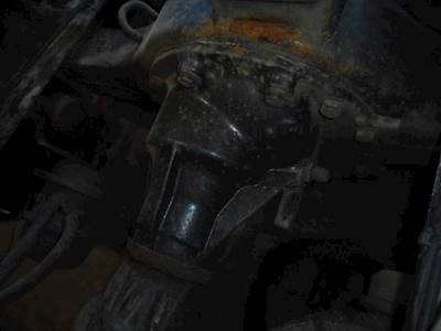 Meritor-Rockwell RMT40-14M Rear Differential for a 2006 Volvo VN