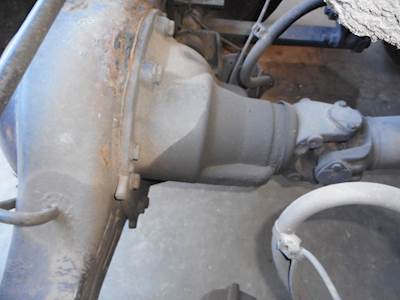 Meritor-Rockwell RMT40-14M Rear Differential for a 2011 Freightliner Cascadia