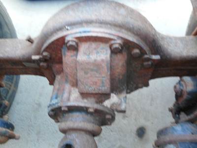 Meritor-Rockwell 20-145 Rear Differential for a 1989 Volvowhitegmc ACL64