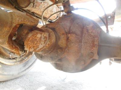 Meritor-Rockwell 20-145 Rear Differential for a 1989 Ford L9000