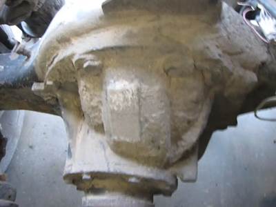 Meritor-Rockwell 20-145 Rear Differential for a 2005 Volvo VNL