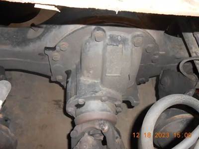 Meritor-Rockwell 20-145 Rear Differential for a 2010 Freightliner Cascadia
