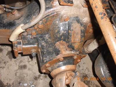 Meritor-Rockwell 20-145 Rear Differential for a 1994 Kenworth T600B