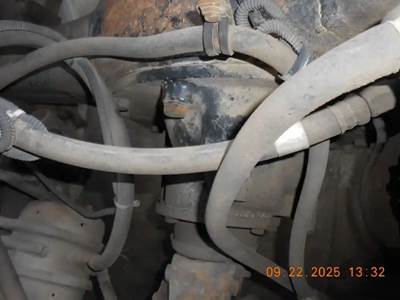 Meritor-Rockwell 20-145 Rear Differential for a 1989 International 9370