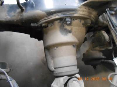 Meritor-Rockwell MD20143 Rear Differential for a 2011 Volvo VNL